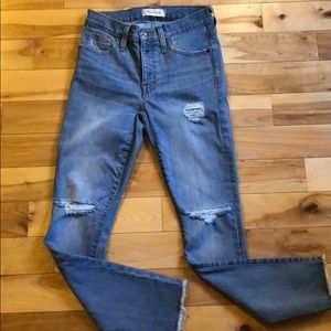 Madewell 9” high rise skinny jeans - *size 25*